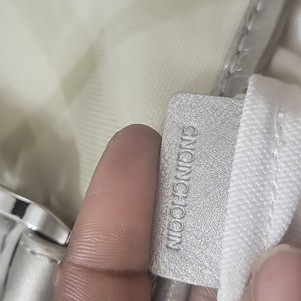 Burberry Tote Nova Tote Authentic - Picture 10 of 16